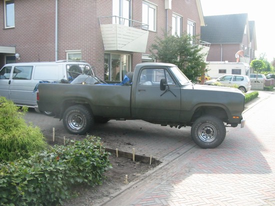 Dodge W200 belevenissen