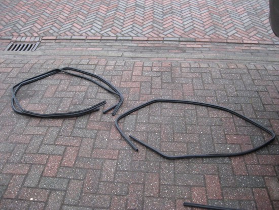 Dodge W200 deurrubber